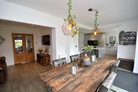 5 bedroom detached house for sale, Greenbanks Drive, Horsforth, Leeds, West Yorkshire