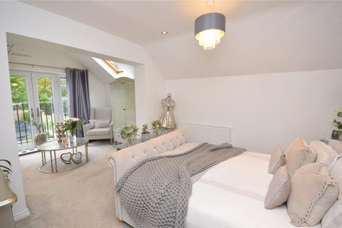 5 bedroom detached house for sale, Greenbanks Drive, Horsforth, Leeds, West Yorkshire