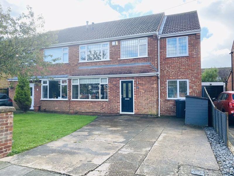 CHICHESTER ROAD, CLEETHORPES 4 bed semidetached house £299,000