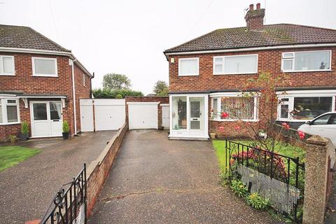 11 Adelphi Drive, Grimsby, DN33 3DT