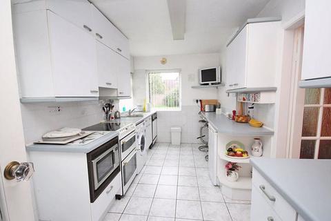11 Adelphi Drive, Grimsby, DN33 3DT