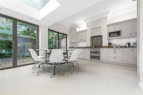 13 Oakden Street, London, SE11 4UQ