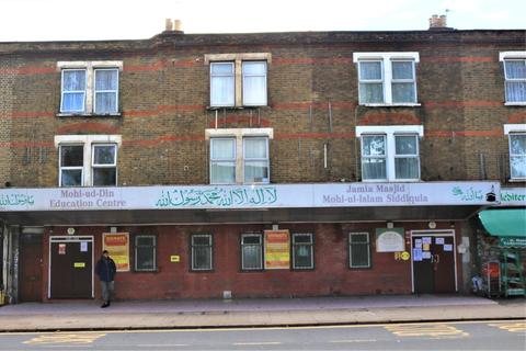 120a Barking Road, East Ham, London, E6 3BD