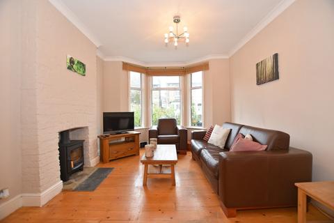 40 Halstead Road, London, E11 2AZ