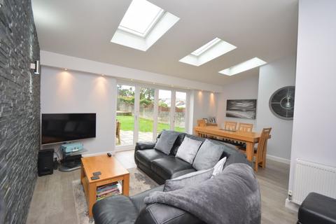 11 Dyfed Road, Neath, SA11 3AN
