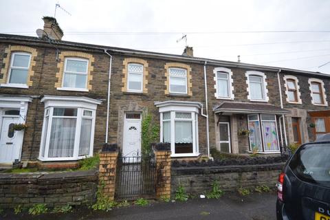 8 Hibbert Road, Neath, SA11 3DE