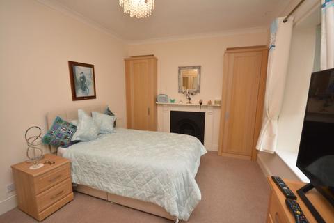 8 Hibbert Road, Neath, SA11 3DE
