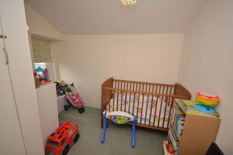 8 Hibbert Road, Neath, SA11 3DE