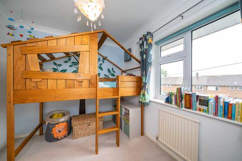 18 Candlefield Walk, Hemel Hempstead, HP3 9UR