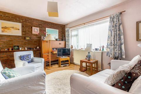 19 Stewards Green Road, Epping, CM16 7DA