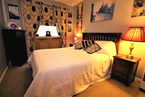 8 Marples Close, Sheffield, S8 0YQ