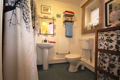 8 Marples Close, Sheffield, S8 0YQ