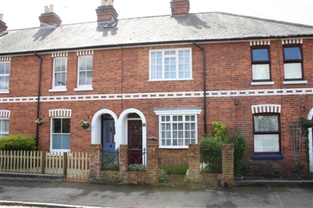Belmont Road, Maidenhead, Berkshire 2 bed terraced house £1,250 pcm