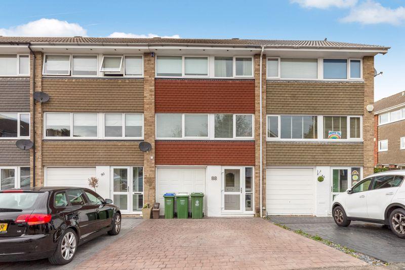 Maiden Erlegh Avenue, Bexley 4 bed terraced house £465,000