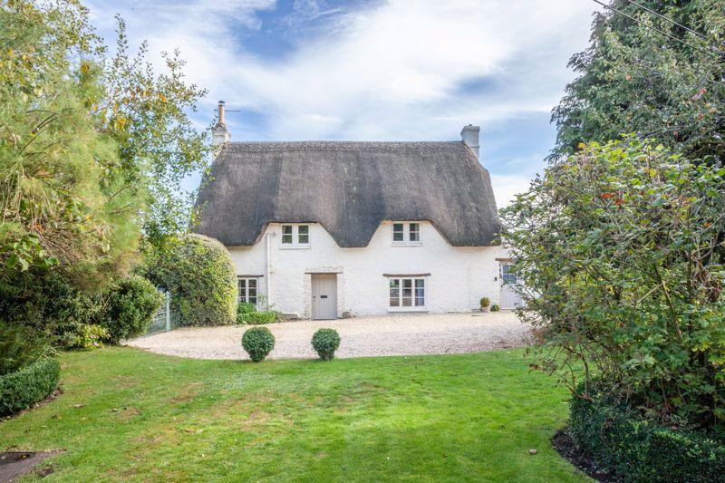 Nettleton, Chippenham 3 bed detached house £675,000