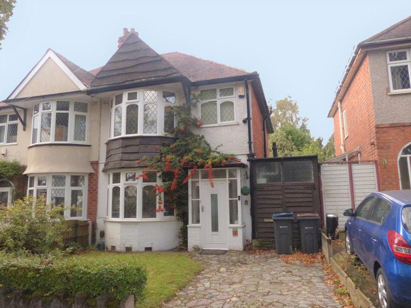 Warren Hill Road, Kingstanding, Birmingham 3 bed semidetached house
