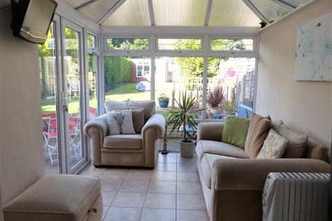 51 Banners Gate Road, Sutton Coldfield, B73 6TY