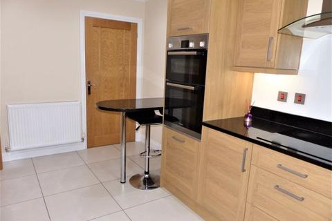 1 Fennel Grove, Streetly, Sutton Coldfield, B74 3QY