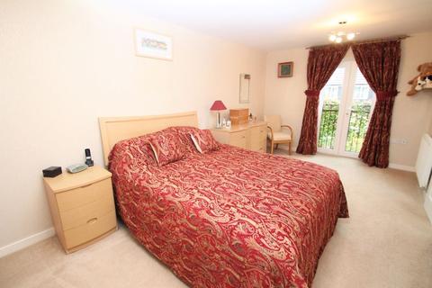 58 Campbell Road, Hawkinge, Folkestone, CT18 7TL