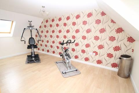 58 Campbell Road, Hawkinge, Folkestone, CT18 7TL