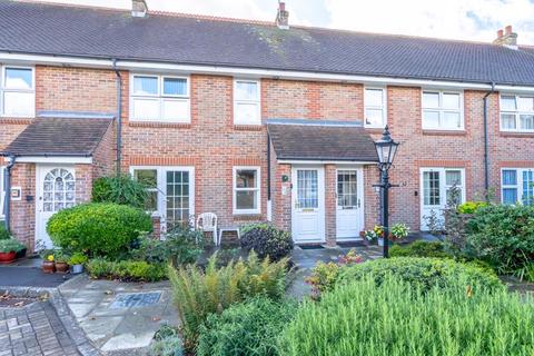 2 bedroom retirement property for sale - Melbourne Road, Chichester