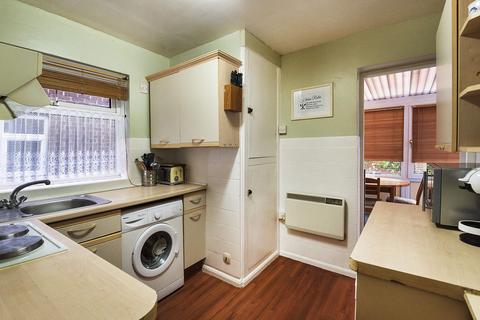 31 Walden Close, Belvedere, DA17 5HD