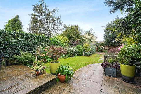 35 Warwick Road, London, W5 5PZ