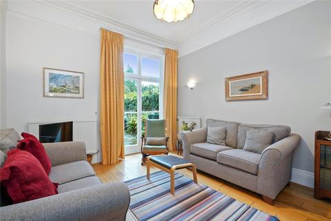 35 Warwick Road, London, W5 5PZ