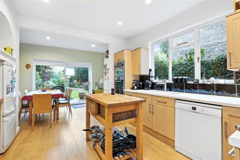 35 Warwick Road, London, W5 5PZ