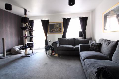 3 bedroom end of terrace house for sale, Farley Meadows, Luton
