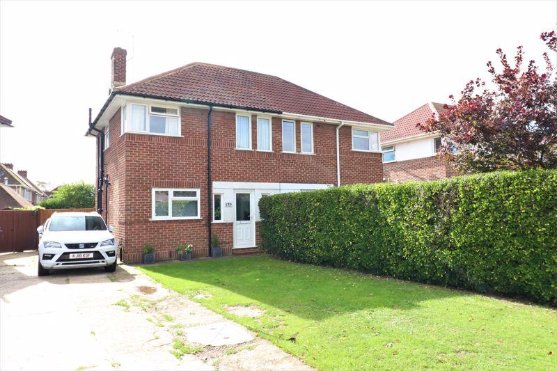 Terringes Avenue, Worthing 3 bed semidetached house £300,000