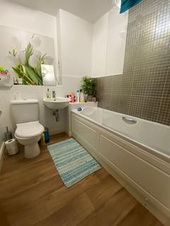14 Country View, Gloucester, GL4 6RF