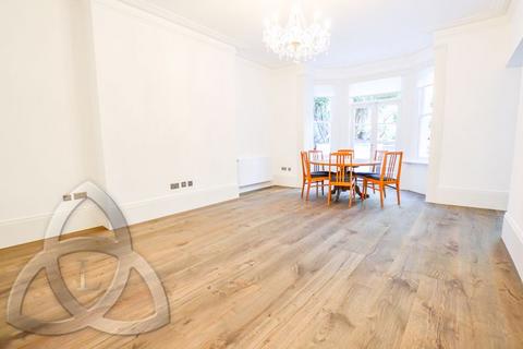 3 bedroom apartment to rent, Frognal, London, NW3