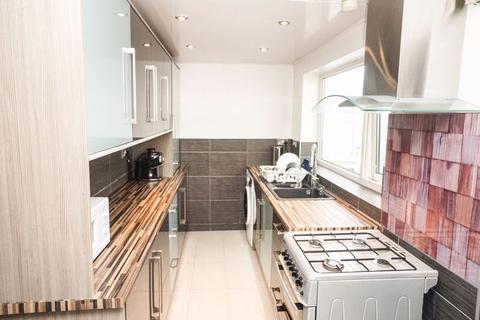 290 Deane Road, Bolton, BL3 5HH