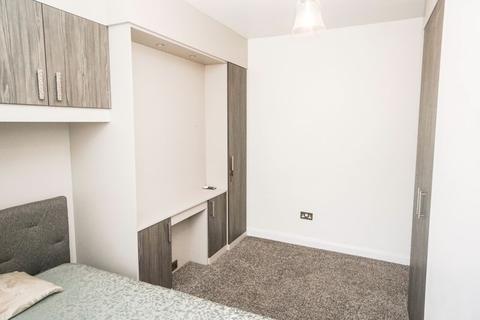 290 Deane Road, Bolton, BL3 5HH