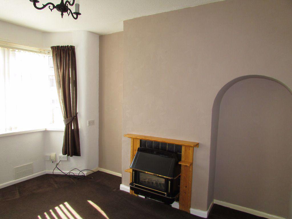 Ludlow Grove, Blackpool, Lancashire 3 bed terraced house £550 pcm (£