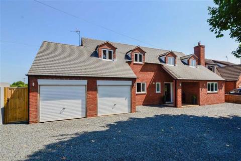 Saxon House Lower Ferry Lane, Callow End, Worcester, WR2 4UH