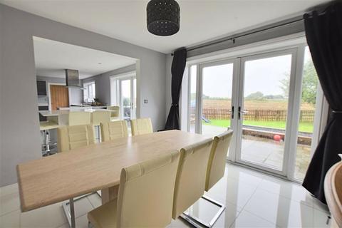 Saxon House Lower Ferry Lane, Callow End, Worcester, WR2 4UH