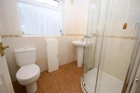 47 Devon Way, Brighouse, HD6 4DT