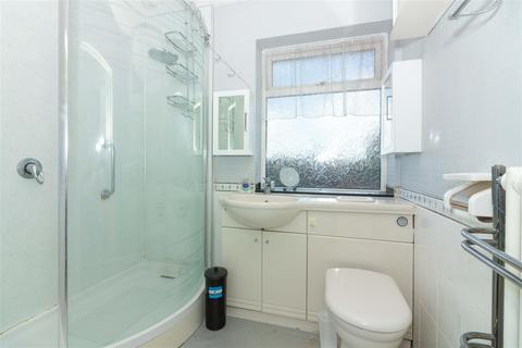 27 The Avenue, Goring By Sea, Worthing, BN12 6HS