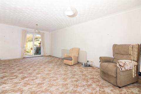 27 The Avenue, Goring By Sea, Worthing, BN12 6HS