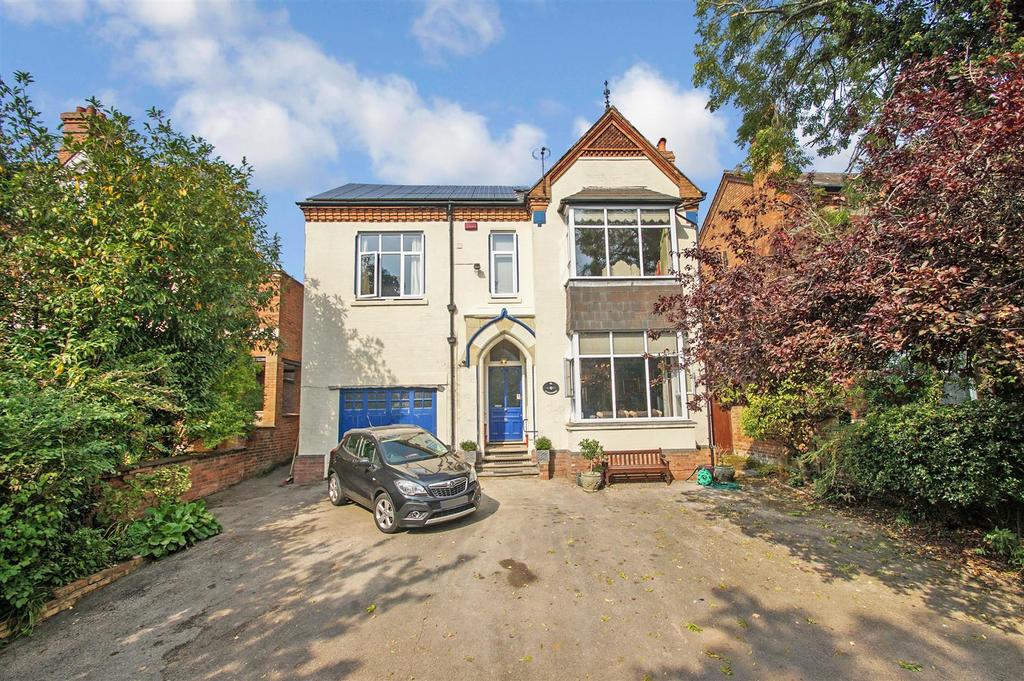 Warwick New Road, Leamington Spa 6 bed detached house £950,000