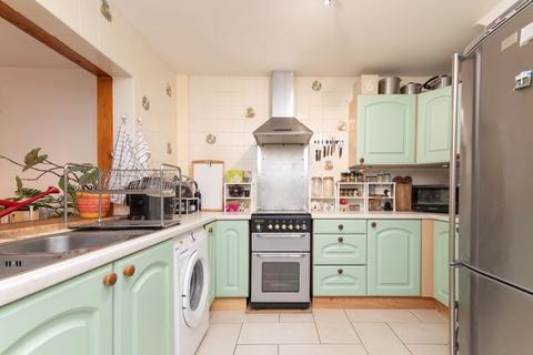 10 Sturminster Close, Bristol, BS14 8EH