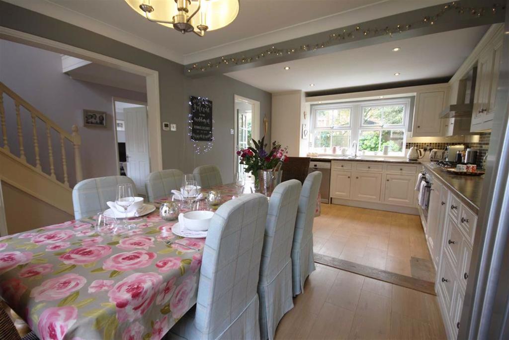 The Beeches, Uppingham, Rutland 4 bed detached house £400,000