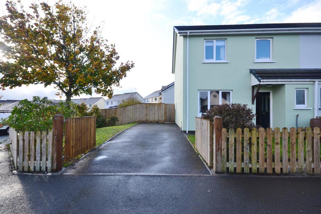 Valley Road, Saundersfoot 3 bed semidetached house £210,000