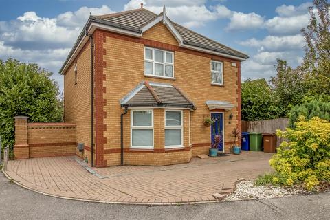 15 Bark Burr Road, Grays, RM16 6PL