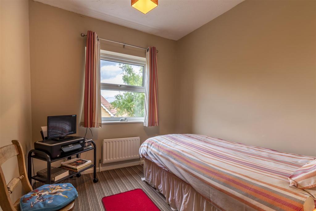 Bedroom 4.jpg