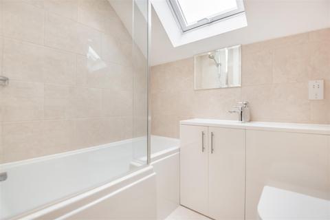 The Manor Manor Drive, Fraddon, St Columb, TR9 6GY