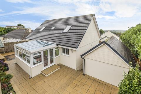 The Manor Manor Drive, Fraddon, St Columb, TR9 6GY