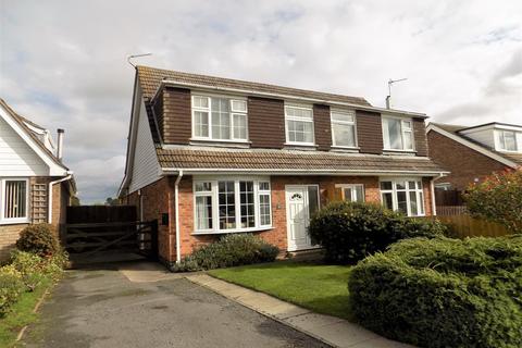 60 Bowbridge Gardens, Bottesford, Nottingham, NG13 0AZ